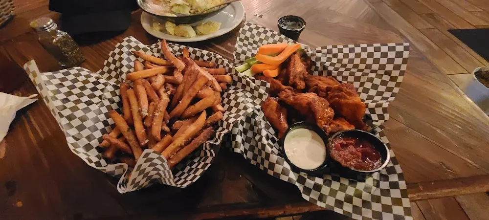 Inferno Wings and Fries